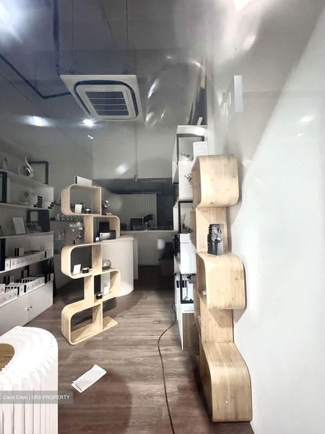 Viva Vista (D5), Retail #568720801